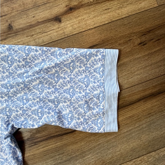 short Aria floral romantic lightweight 3/4th sleeve whimsical wrap robe - Picture 6 of 9